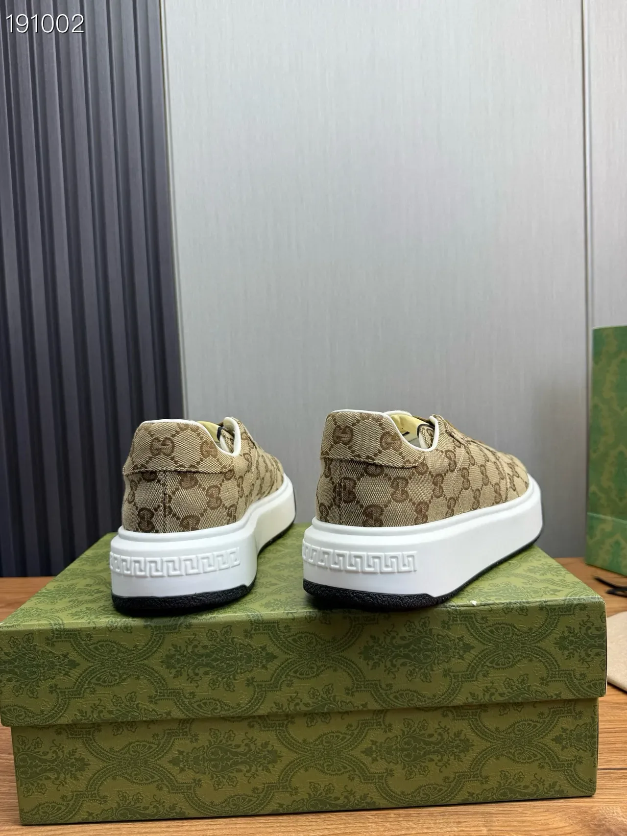 Gucci Beige Brown GG Supreme Monogram Canvas Chunky Platform Sole Lifestyle Sneakers 2