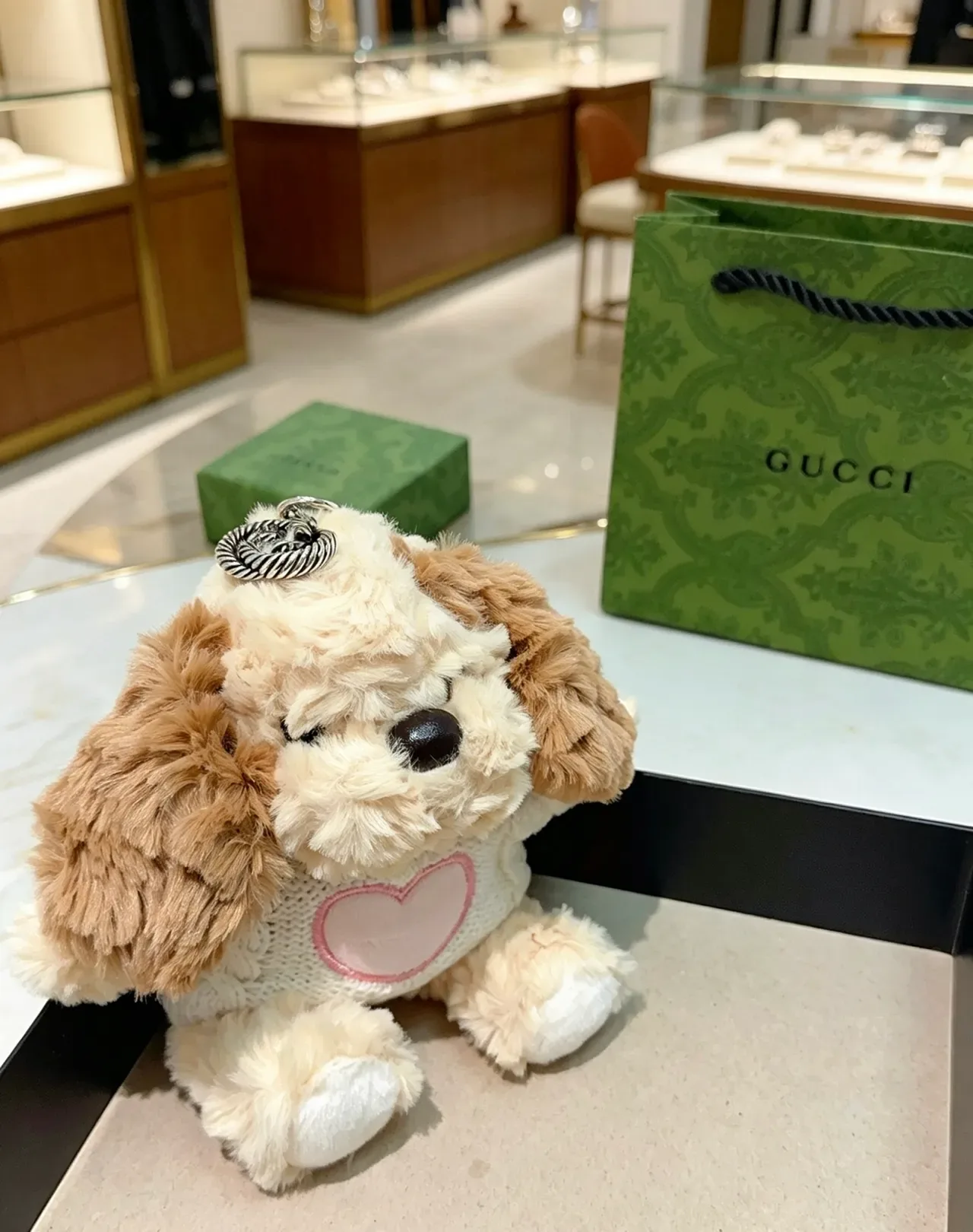 Gucci Beige Pink Plush Dog Knit Sweater Handbag 6