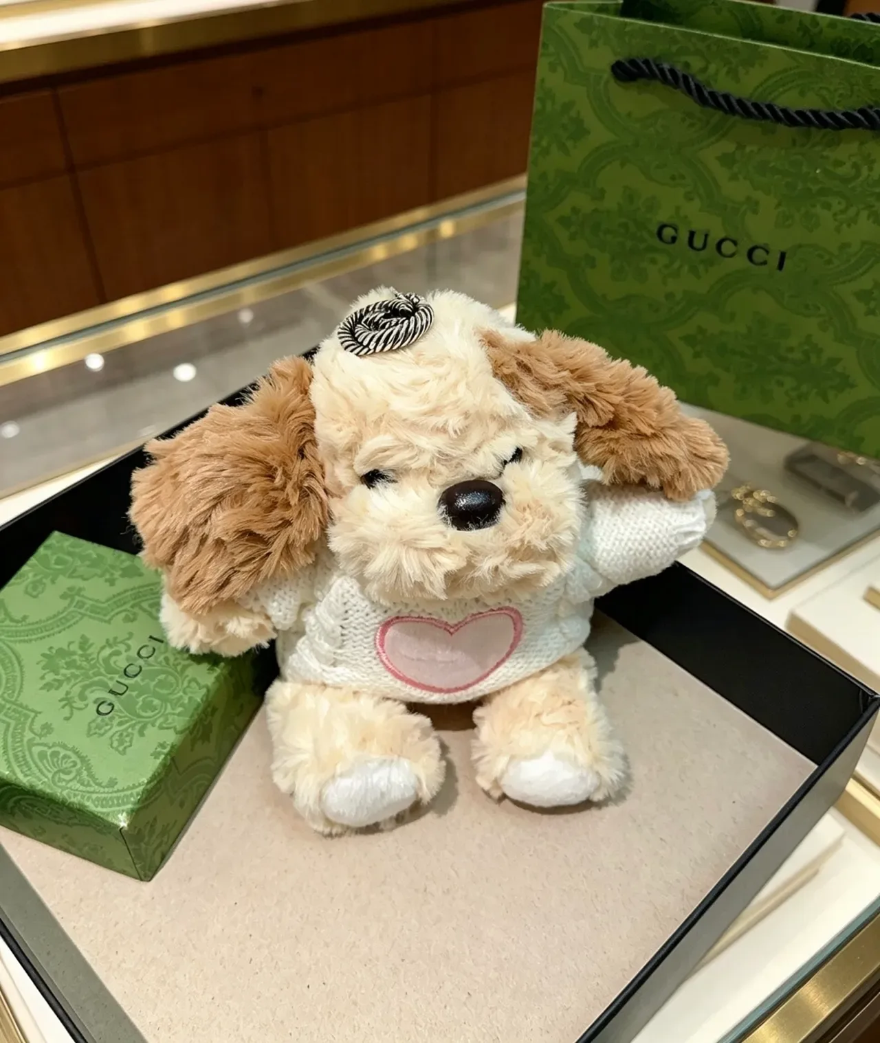 Gucci Beige Pink Plush Dog Knit Sweater Handbag 8