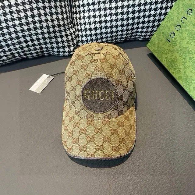 Gucci Preto Bege GG Monograma Lona Circular Bordado Logo Patch Boné de beisebol 3