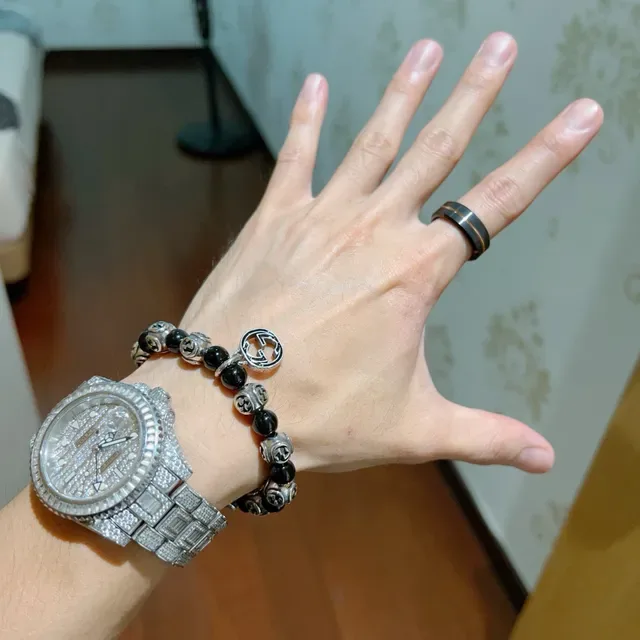 Gucci Black Gold Ceramic Thin Stripe Ring 5
