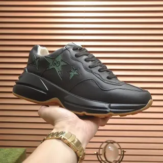 Gucci حذاء تشونكي أسود أخضر جلد علوي تطبيقات نجم GG
