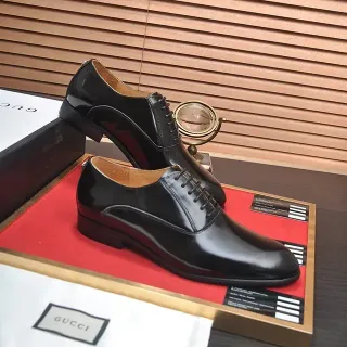 Gucci Black Polished Cap Toe Oxford Shoes
