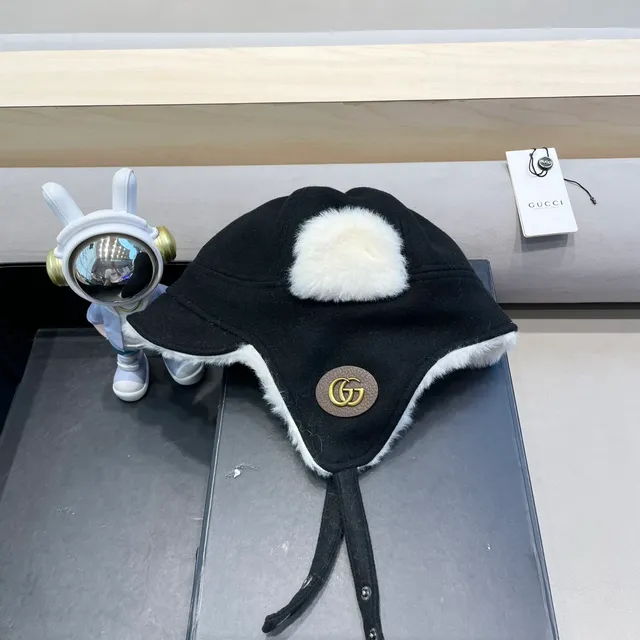 Gucci Black Shearling-Lined Ear-Flap Beanie 2