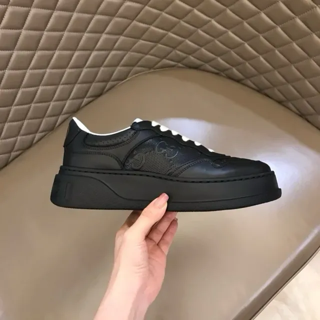 Gucci Black White Platform Sole Perforated Leather Panels Lifestyle Sneakers 4