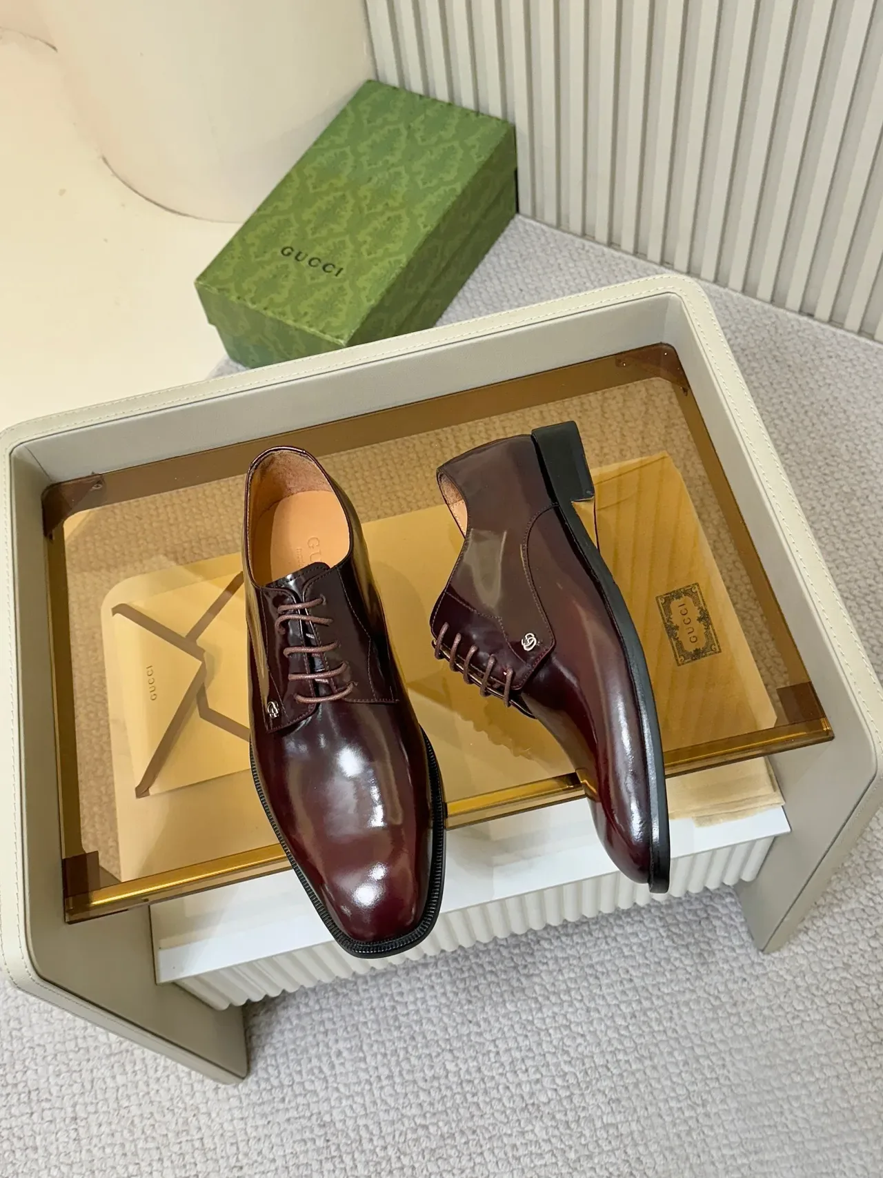 Gucci Bordeaux Noir Cuir Patenté Chaussures Oxford Cap Toe 5
