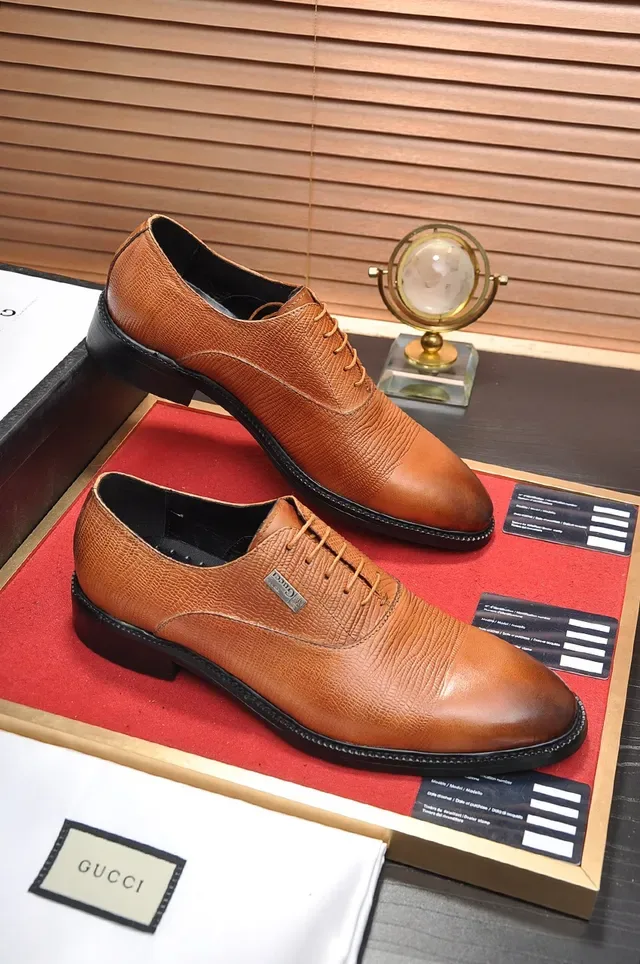 Gucci Cap-Toe Lizard-Textured Leather Oxford Shoes 4