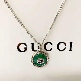 Gucci قلادة دائرية مالاخايت interlocking G