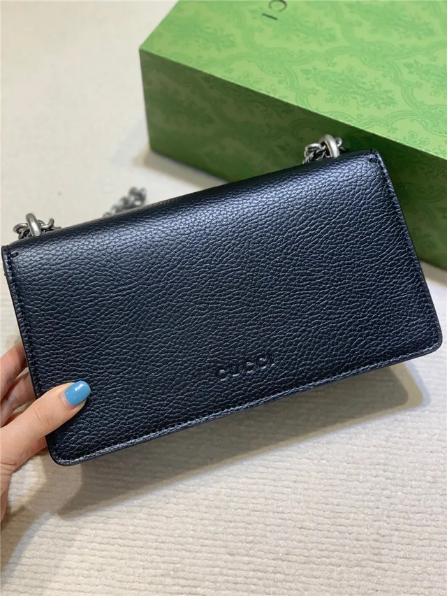 Gucci Dionysus White Pebbled Leather Blue Enamel Horsebit Chain Bag 9