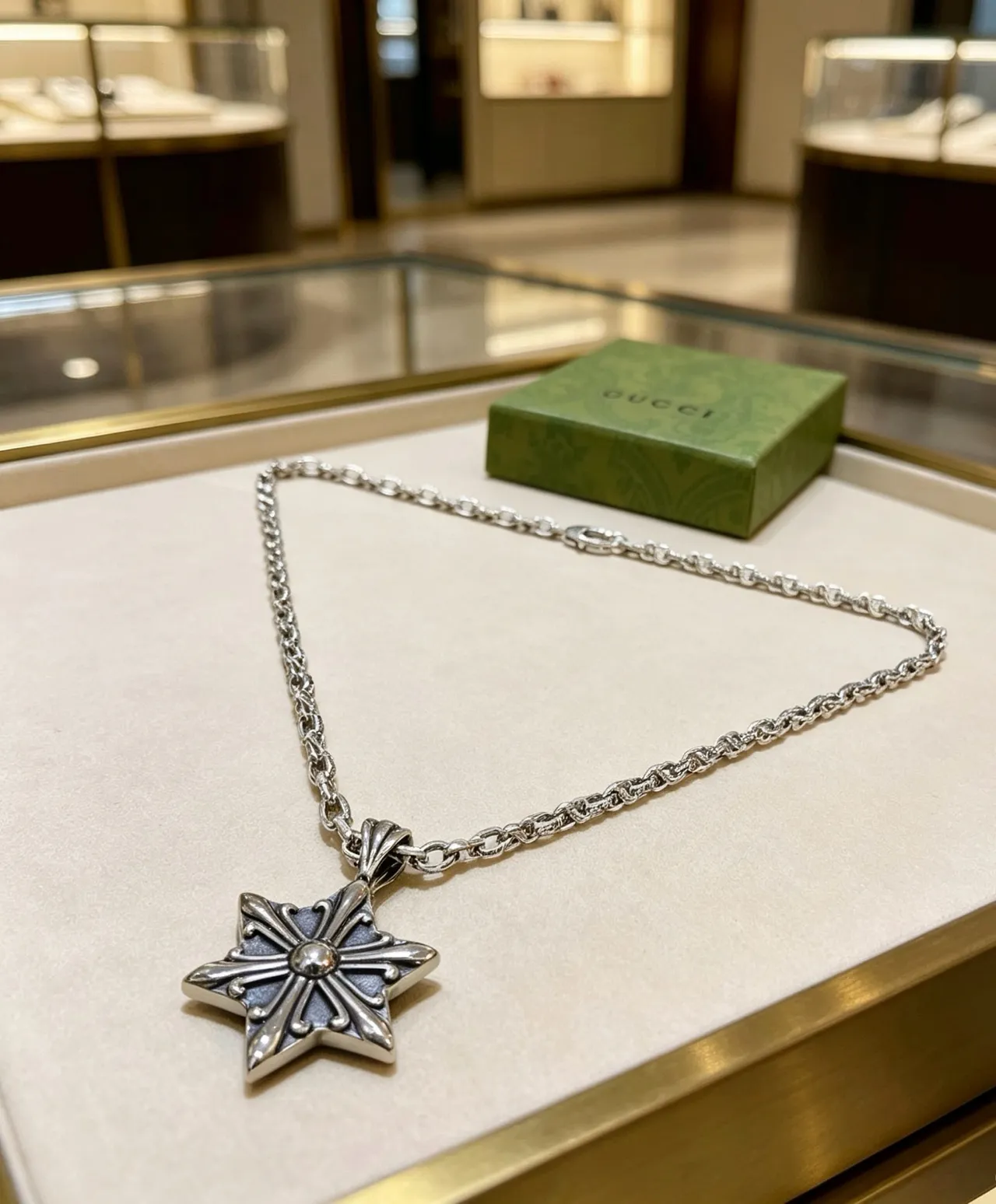Gucci Eight-Point Star Silver Blue Oxidized Metal Pendant Necklace 9