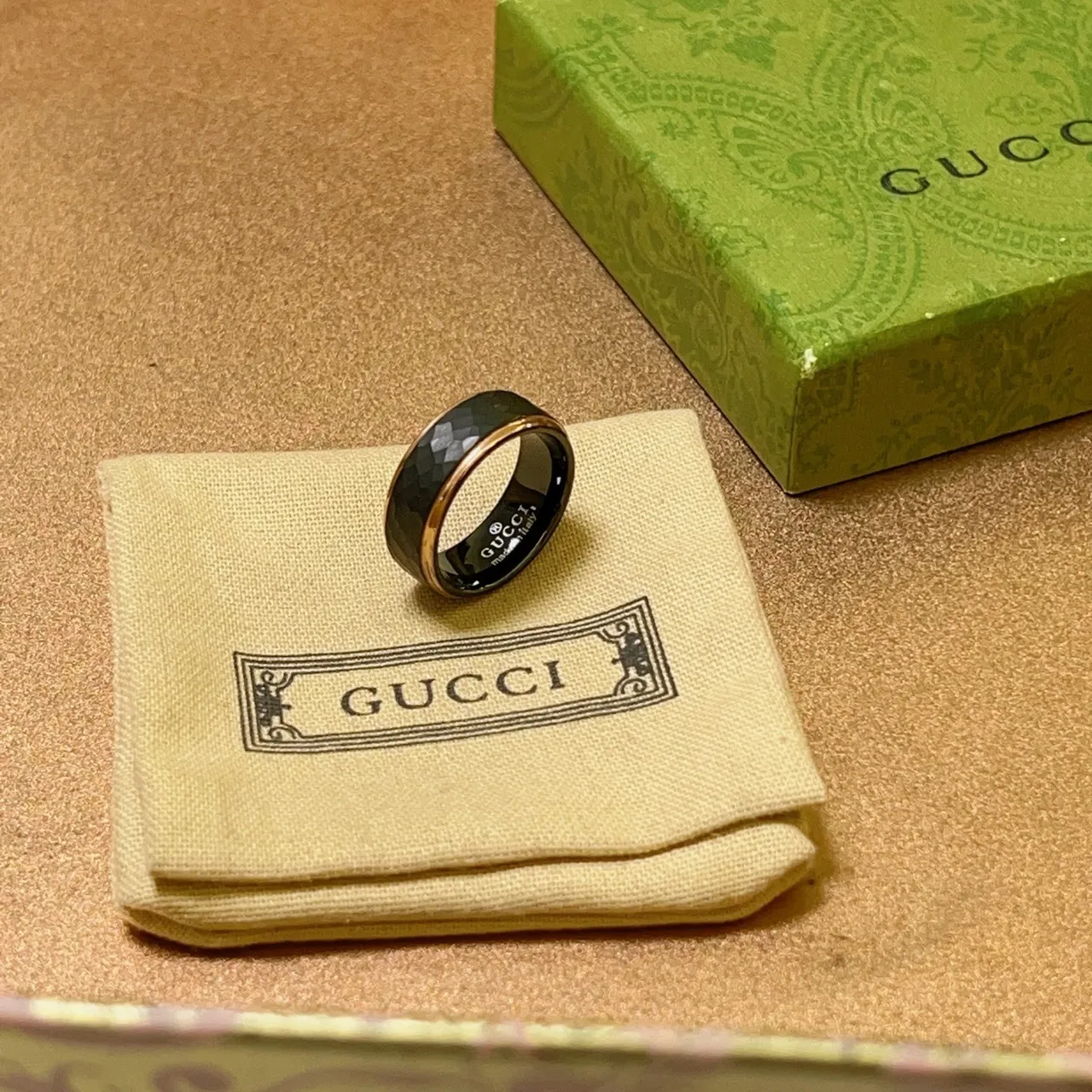 Gucci Faceted Black and Rose Gold-Tone Ring 4