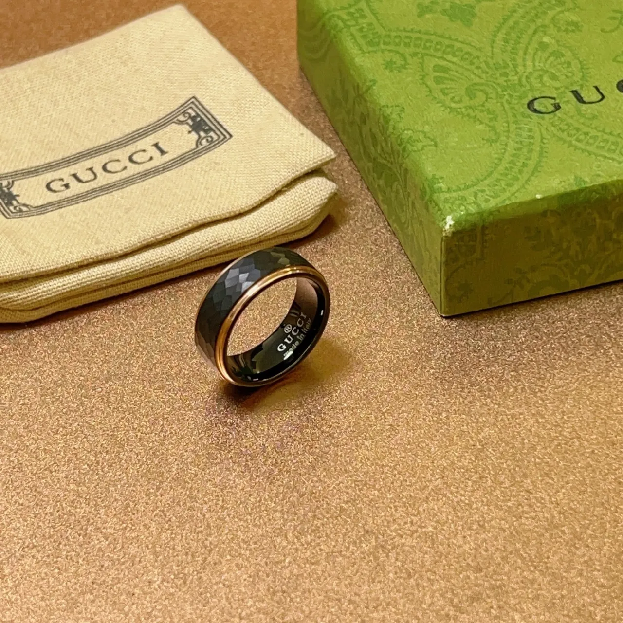 Gucci Faceted Black and Rose Gold-Tone Ring 7