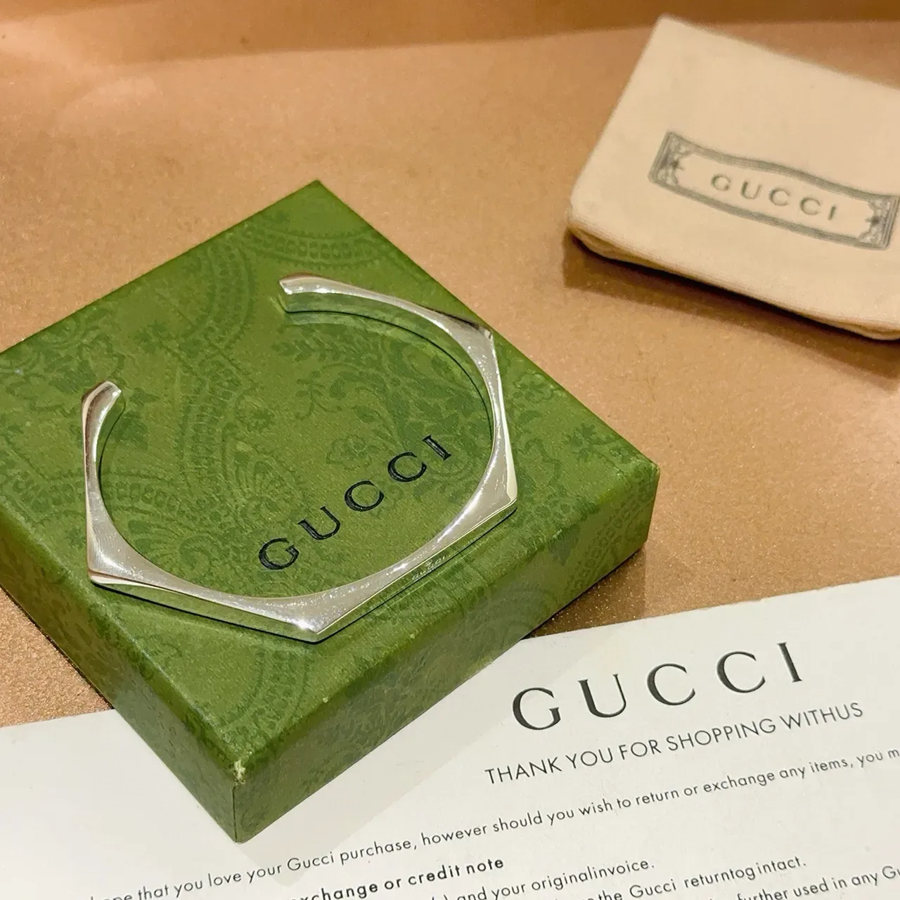 Gucci Geometric Faceted Open Bangle Bracelet 9