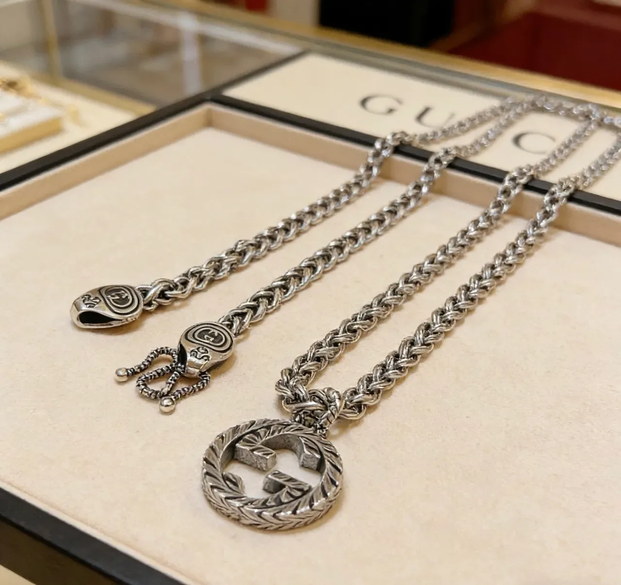 Gucci GG Chain Silver Green Braided Curb Interlocking G Pendant Necklace 9