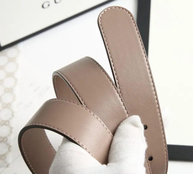Gucci GG Marmont Beige Gold Smooth Interlocking G Buckle Leather Belt 8