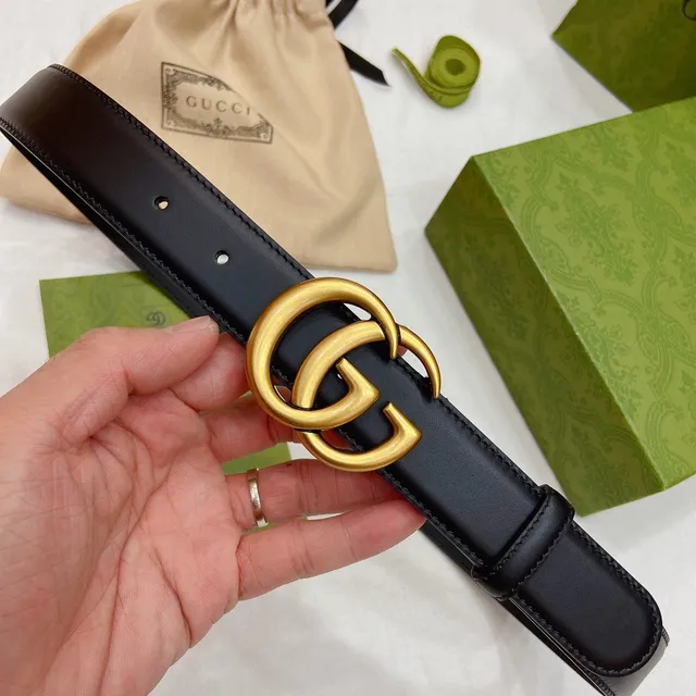 Gucci GG Marmont Black Gold Interlocking G Buckle Smooth Leather Belt 8