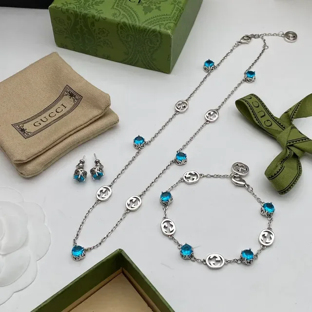 Gucci GG Marmont Blue Silver Interlocking G Motif Chain-Link Construction Necklace 9