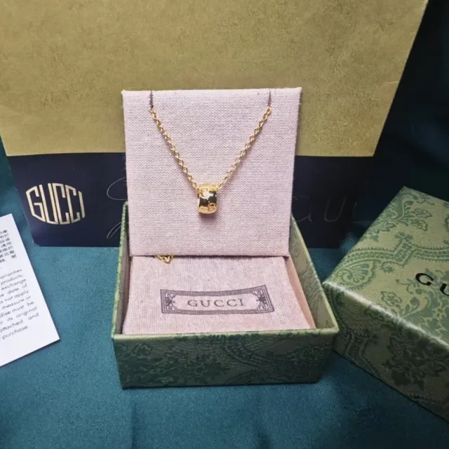Gucci GG Marmont Gold-Tone Interlocking G Pendant Necklace 7