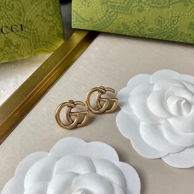 Gucci GG Marmont Interlocking Double G Gold-Tone Stud Earrings 4