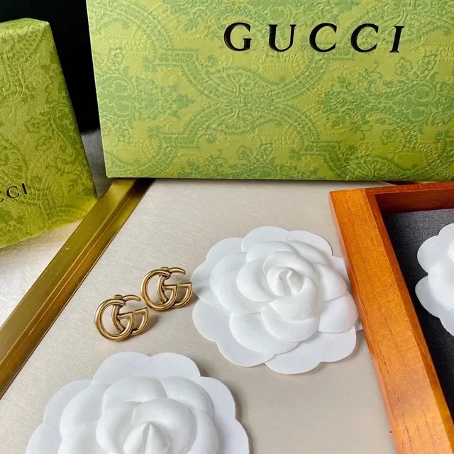 Gucci GG Marmont Interlocking Double G Gold-Tone Stud Earrings 6