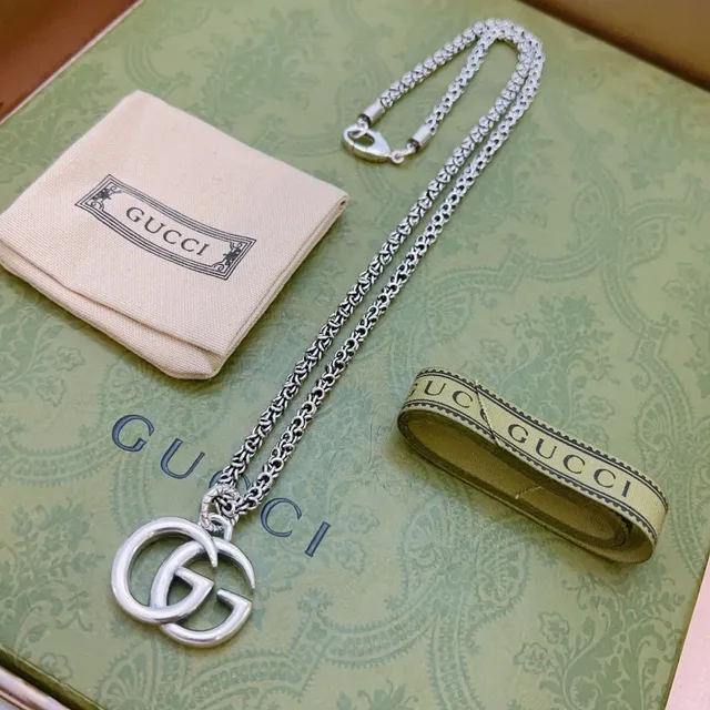 Gucci GG Marmont Interlocking Double G Silver-Tone Necklace 7
