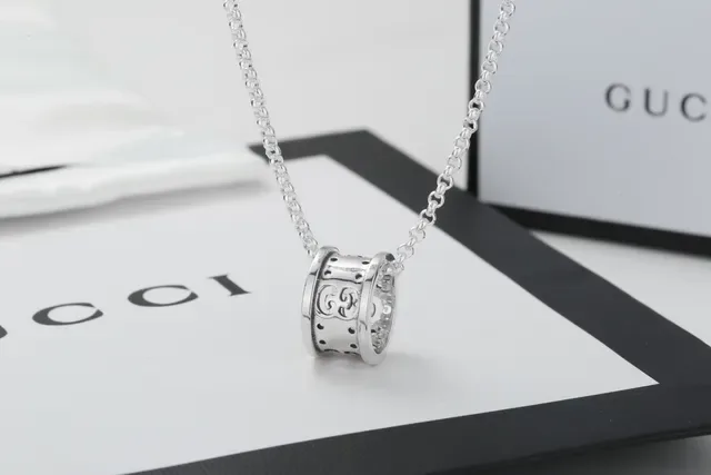 Gucci GG Marmont Interlocking G Cylindrical Pendant Necklace 6