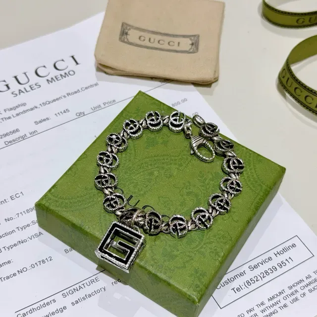 Gucci GG Marmont Interlocking G-Link Silver and Black Enamel Bracelet 4