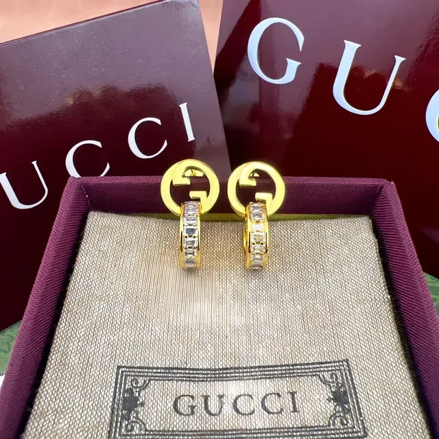 Gucci GG Marmont Interlocking G Pavé أقراط حلقان 6