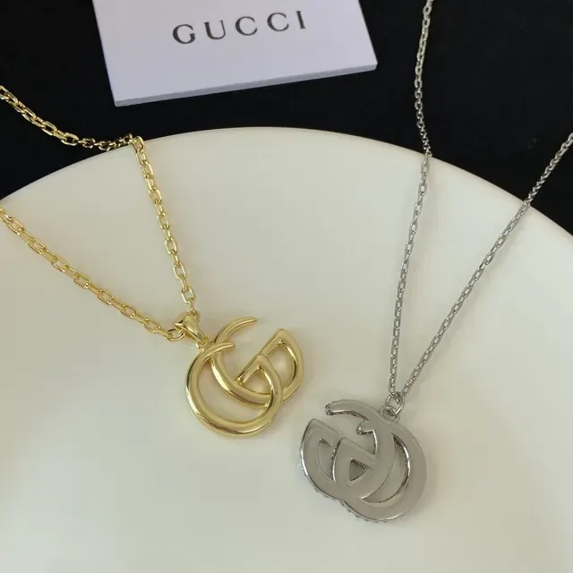 Gucci GG Marmont Interlocking G Pendant Necklace 3