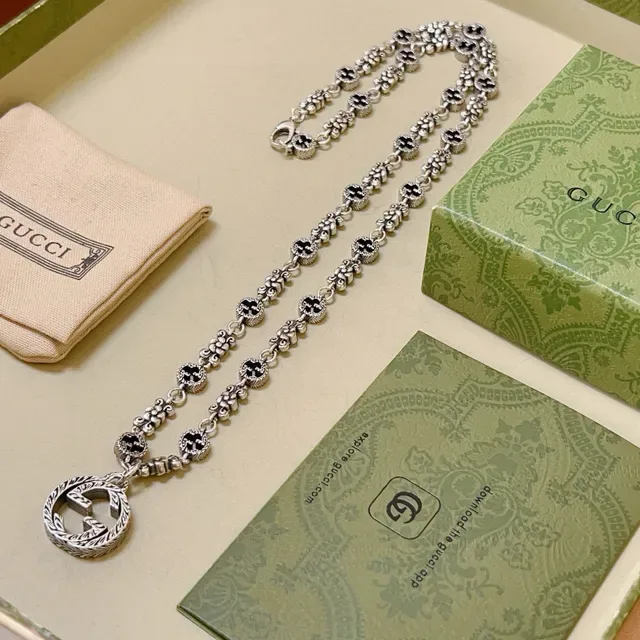 Gucci GG Marmont Interlocking G Pendant Necklace 4
