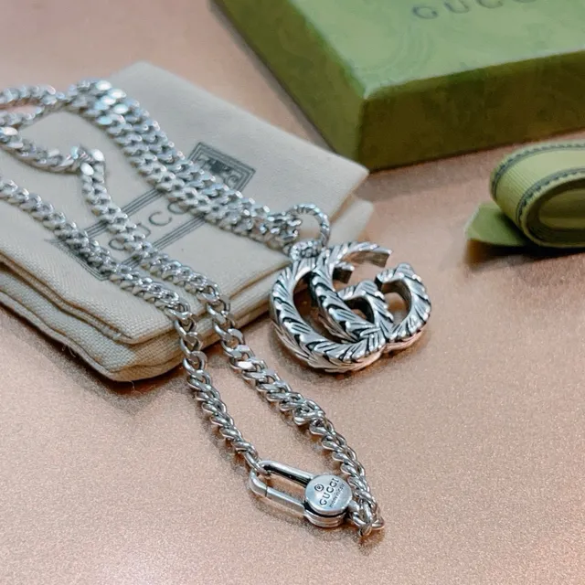 Gucci GG Marmont Interlocking G Rope Motif Silver Necklace 9