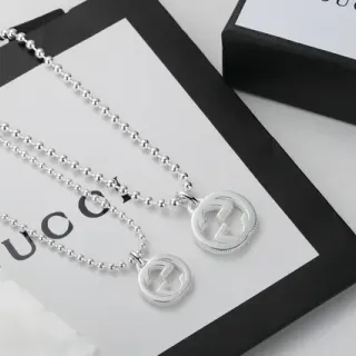 Gucci GG Marmont Interlocking G سلاسل كرات فضية