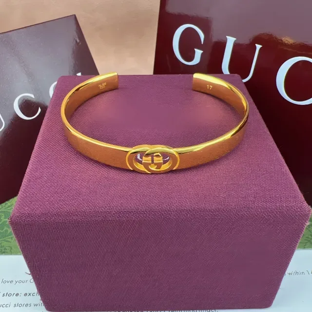 Gucci GG Marmont Interlocking G Silver Rigid Cuff Bracelet 3