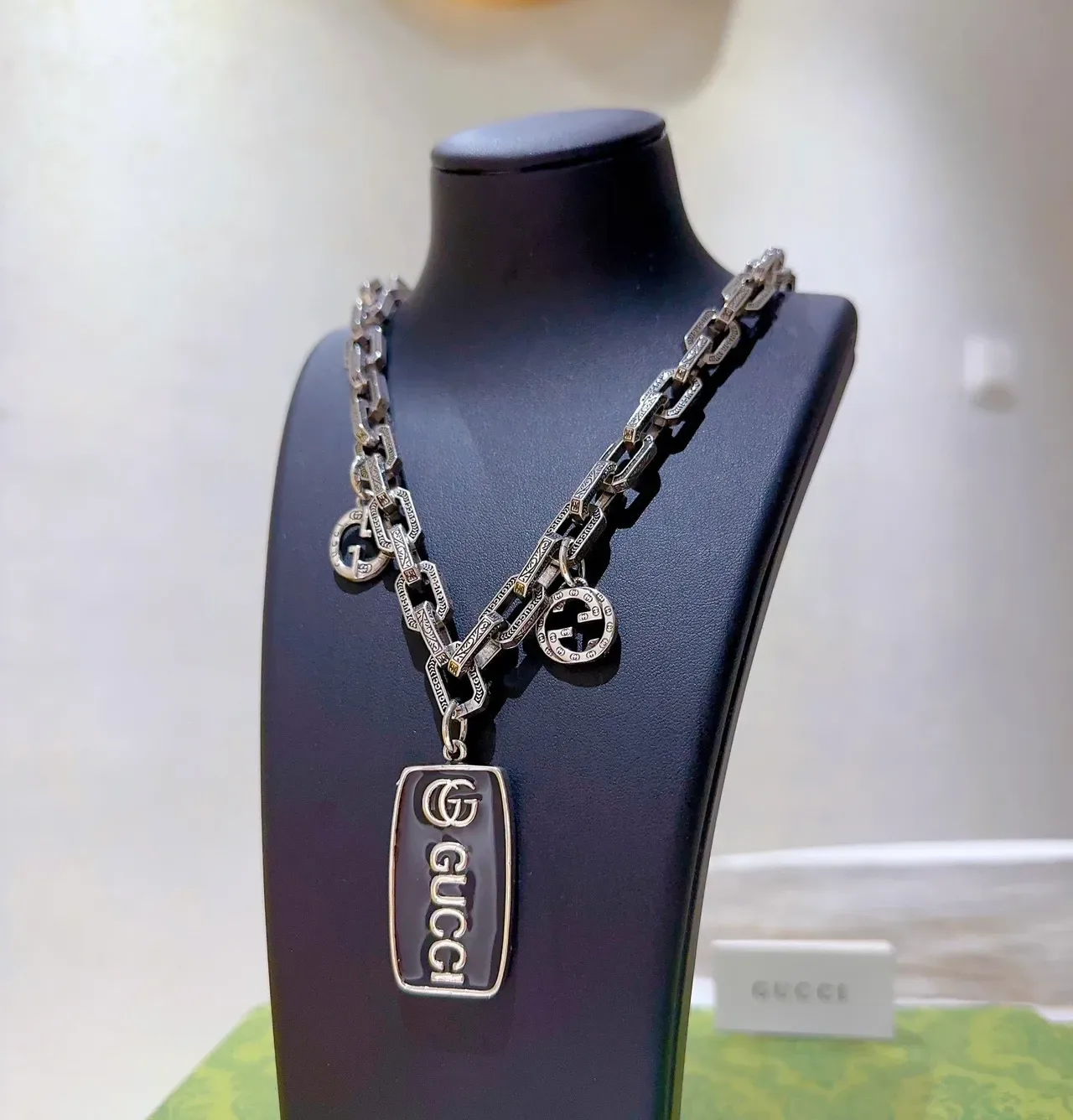 Gucci GG Marmont Colar Corrente Chunky Link Prata Preta Charms Duplo G 8