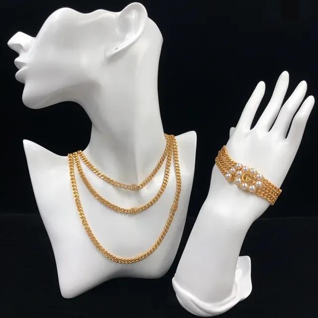 Gucci GG Marmont Collier Chaîne Double Doré avec Perles 4