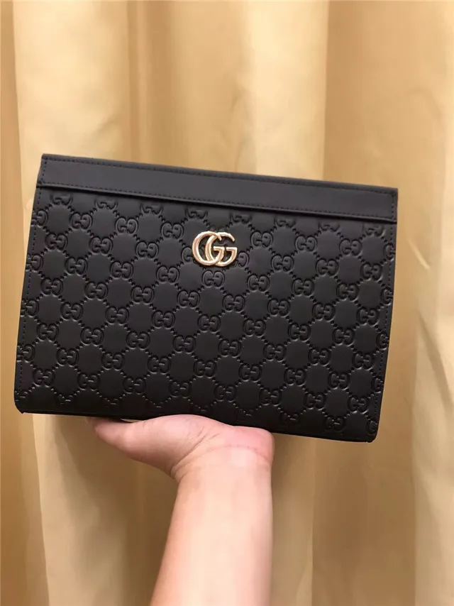 Gucci GG Marmont Clutch Envelope Negro Acolchado 4