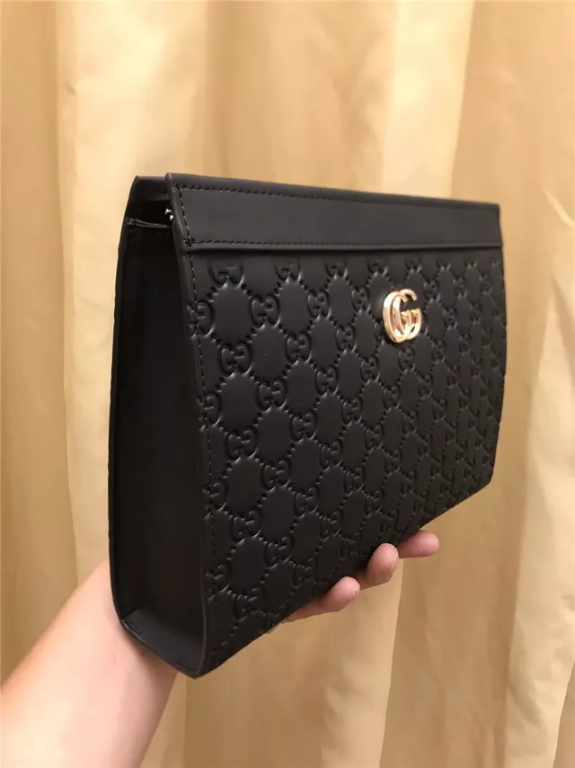 Gucci GG Marmont Clutch Envelope Negro Acolchado 5