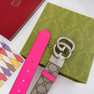 Gucci GG Marmont Reversible Pink and Beige Leather Belt