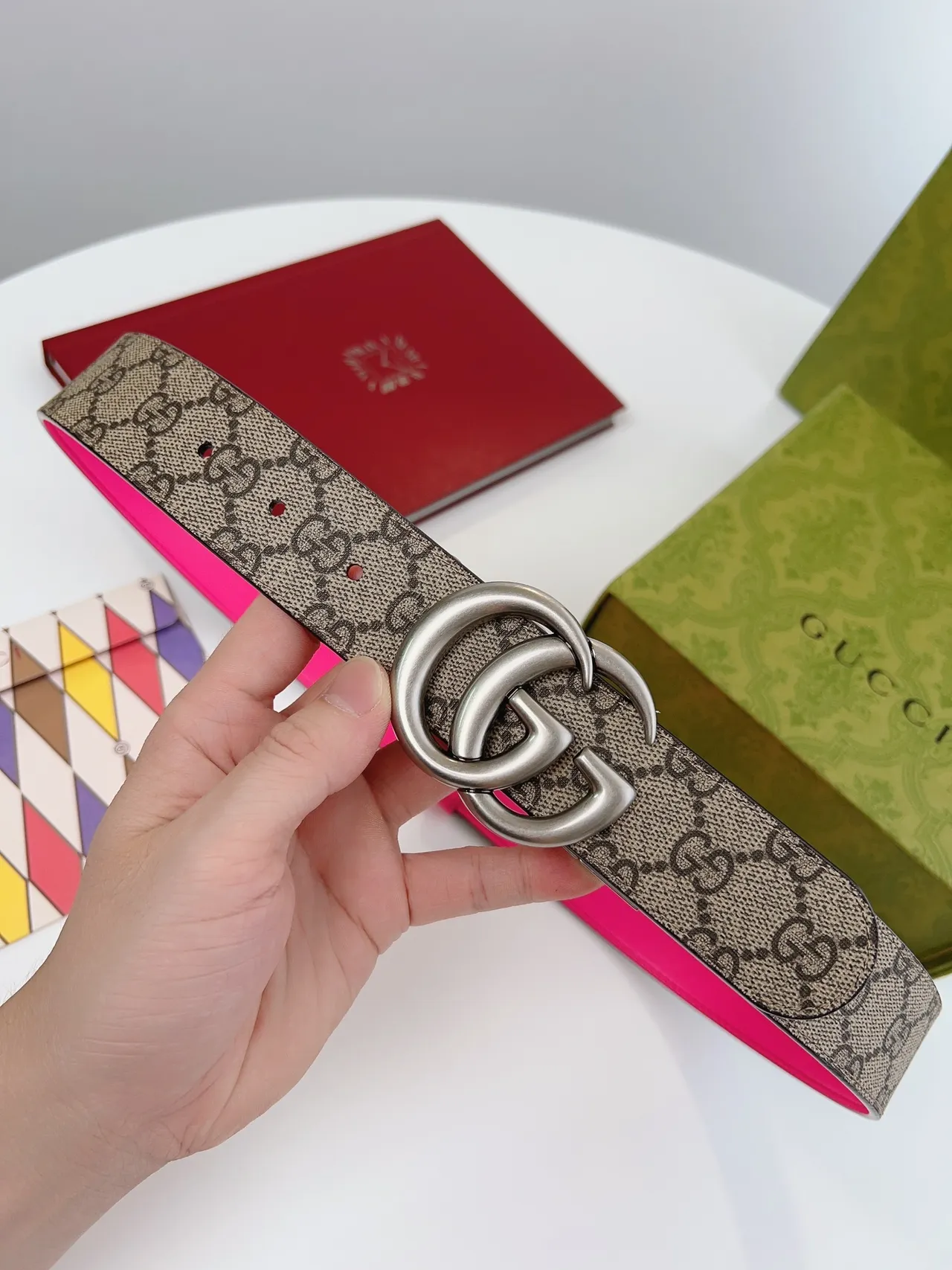 Gucci GG Marmont Reversible Pink and Beige Leather Belt 8