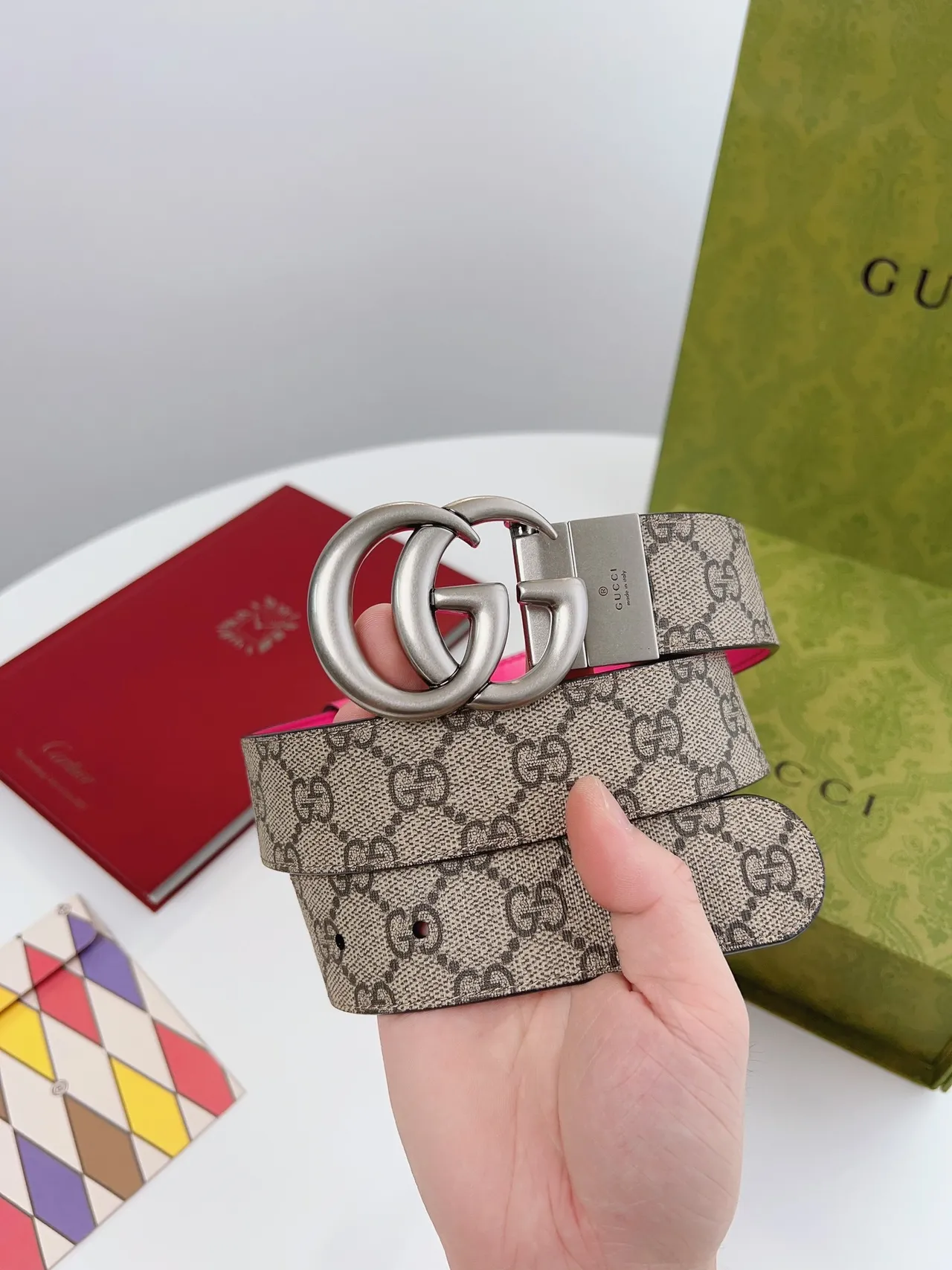 Gucci GG Marmont Reversible Pink and Beige Leather Belt 9