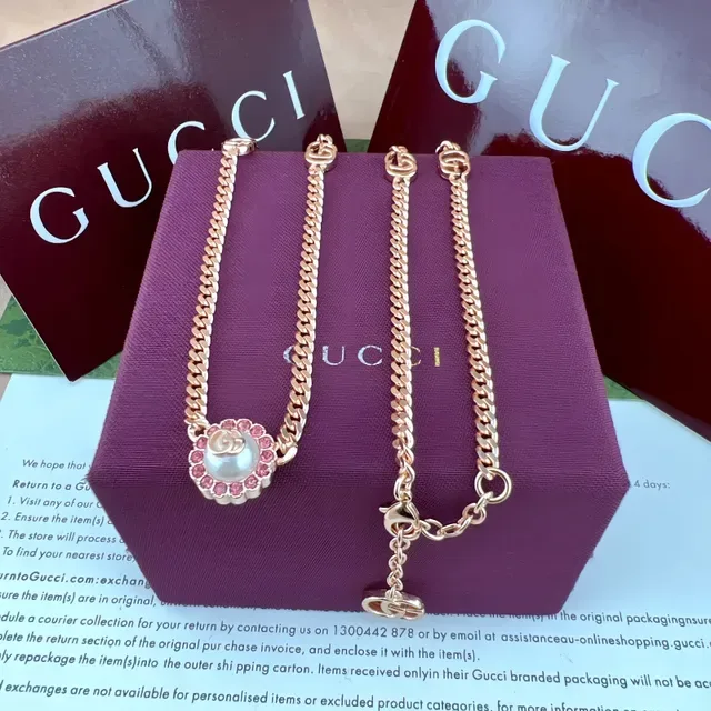 Gucci GG Marmont Rose Gold Crystal-Embellished Curb Chain Bracelet 5