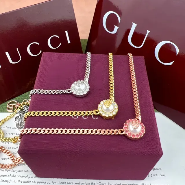 Gucci GG Marmont Rose Gold Crystal-Embellished Curb Chain Bracelet 7