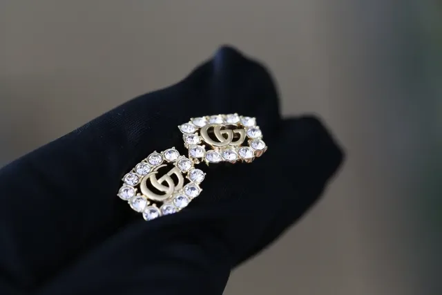 Gucci GG Marmont Square Crystal Stud Earrings 3