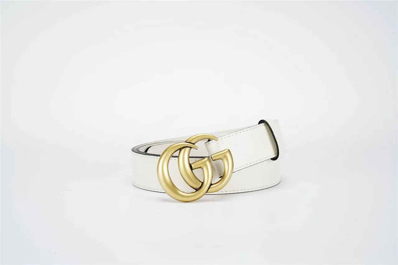 Gucci GG Marmont White Gold Interlocking G Buckle Smooth Leather Belt 4