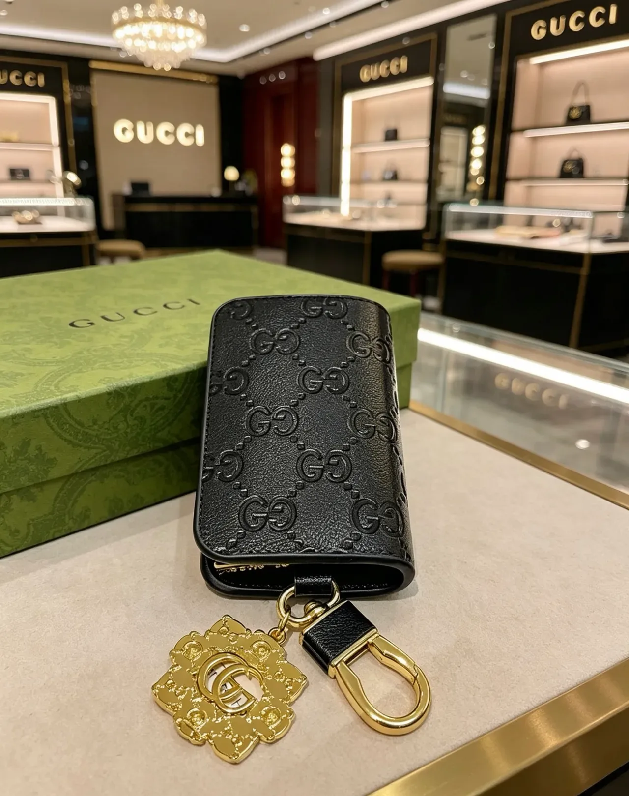 Gucci GG Monogram Black Gold Embossed Hardware Card Holder 3