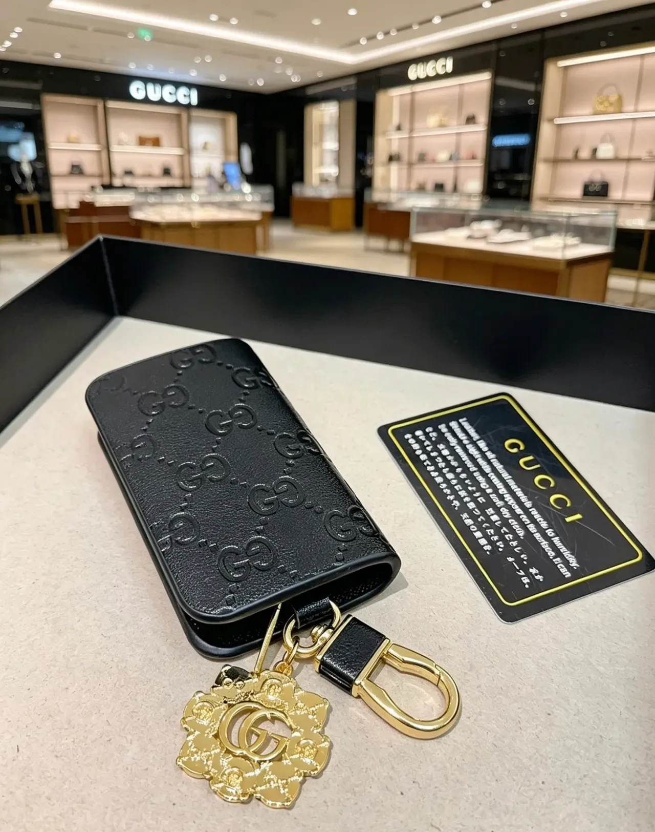 Gucci GG Monogram Black Gold Embossed Hardware Card Holder 4