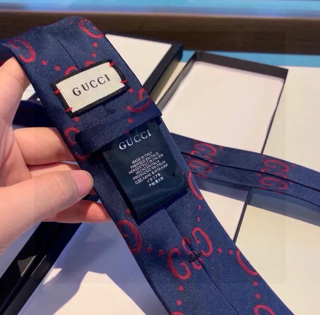 Gucci GG Monogram Navy and Red Necktie 8