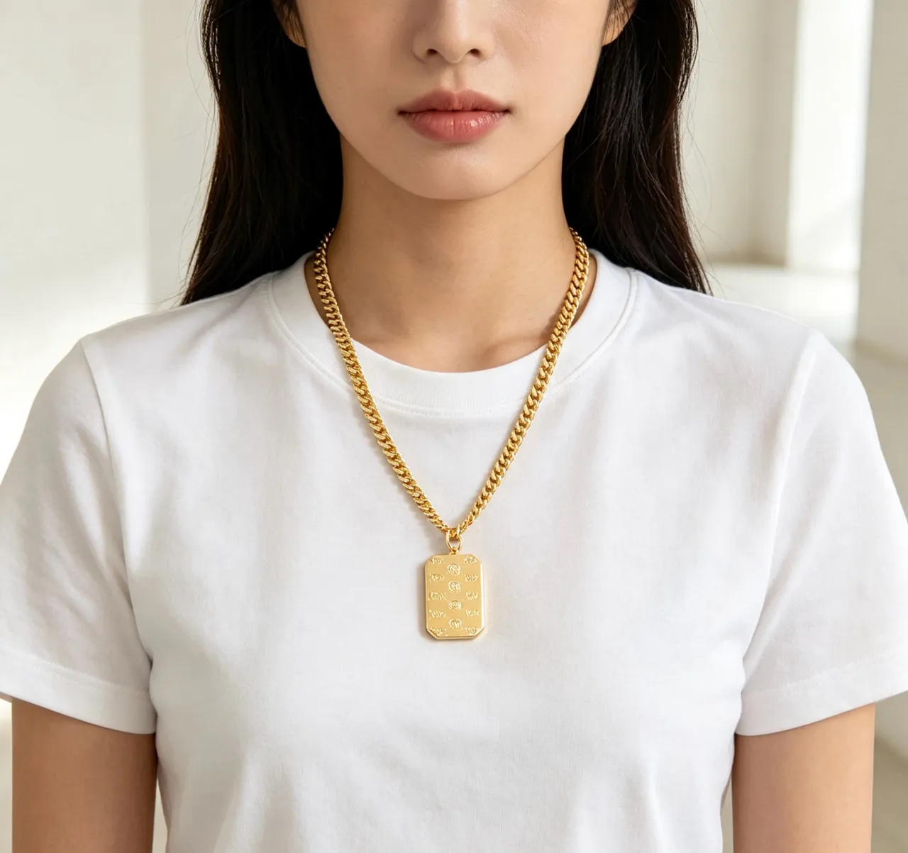 Gucci Gold Black Curb-Link Chain Rectangular Monogrammed Pendant Necklace 5