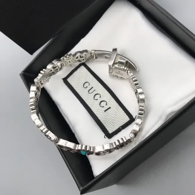 Gucci Gold Blue Metal Interlocking G Logo Bracelet 7