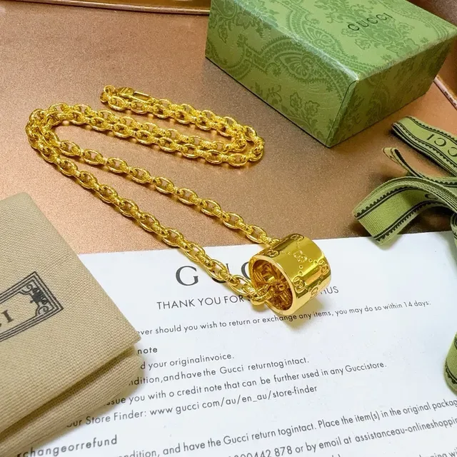 Gucci Gold Rope-Link Chain Cylindrical GG-Embossed Pendant Necklace 6